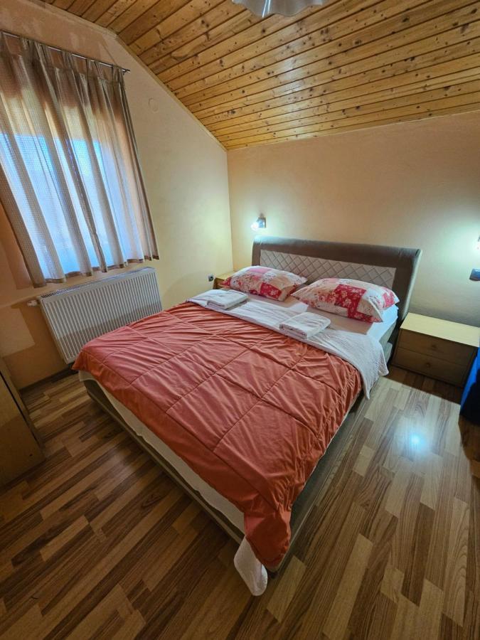 House Mirjana Hotel Smoljanac Luaran gambar
